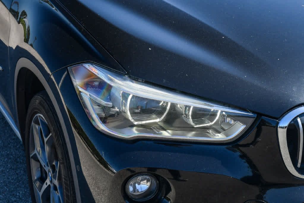 Used 2017 BMW X1 xDrive28i AWD/4WD image 4