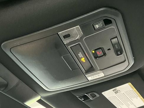 New 2026 Toyota Tundra Limited AWD/4WD image 29