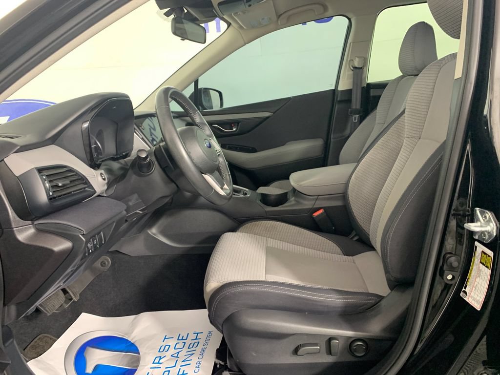 Used 2023 Subaru Outback Premium AWD/4WD image 15