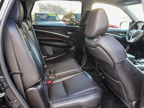 Used 2018 Acura MDX FWD image 18