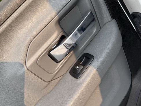 Used 2019 RAM 1500 Classic SLT image 19