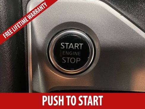 Used 2025 Nissan Altima 2.5 SV AWD/4WD image 16