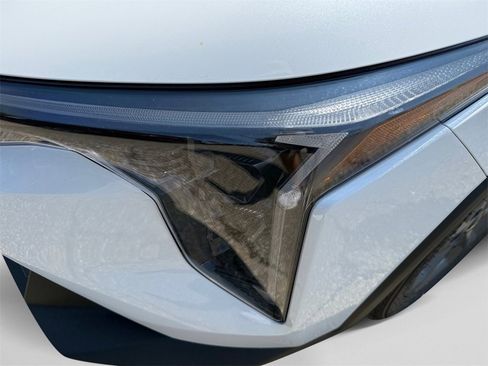 New 2025 Kia K4 LXS image 22