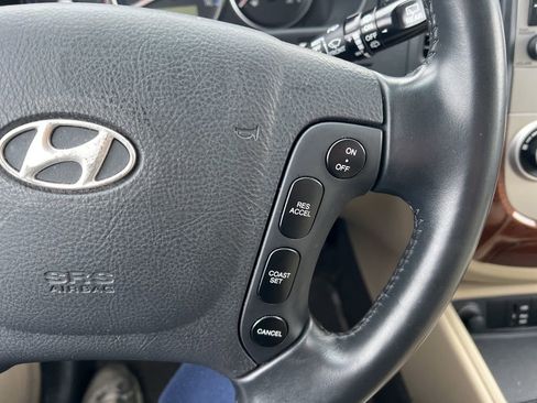 Used 2009 Hyundai Santa Fe SE image 13