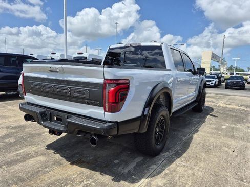 Used 2025 Ford F150 Raptor AWD/4WD image 3