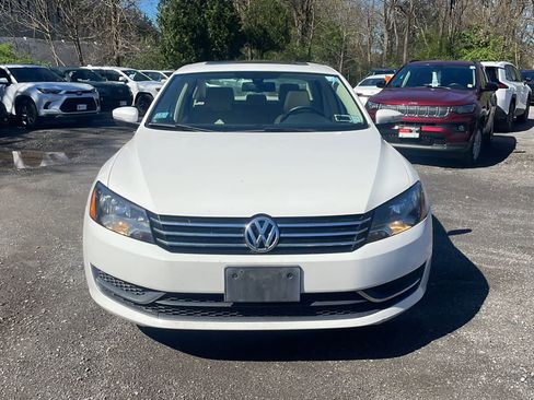 Used 2014 Volkswagen Passat 1.8T SE FWD image 11