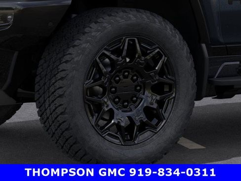 New 2025 GMC Hummer EV 3X w/ LPO, Dark Essentials Package image 9