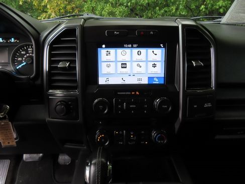 Used 2018 Ford F150 XLT w/ Equipment Group 302A Luxury image 18