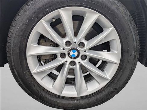 Used 2017 BMW X3 xDrive28i image 9