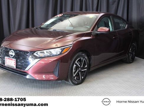 Used 2024 Nissan Sentra SV FWD image 3