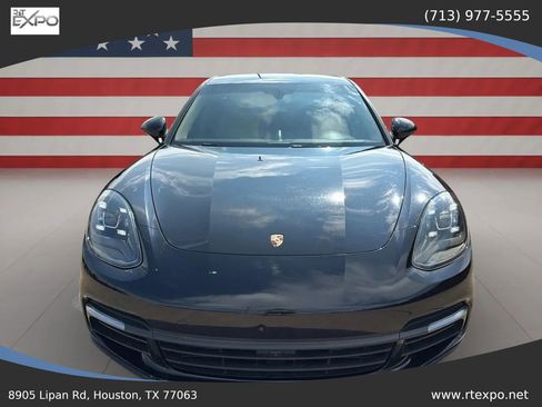 Used 2017 Porsche Panamera image 3