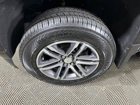 Used 2022 GMC Canyon AT4 image 10