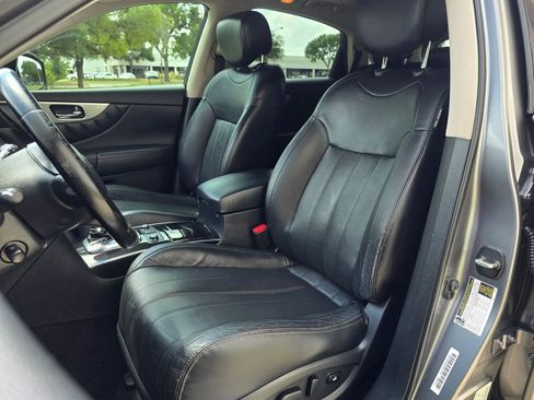 Used 2015 INFINITI QX70 2WD w/ Premium Package image 20