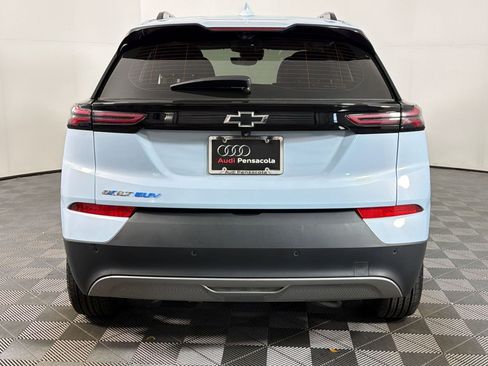 Used 2022 Chevrolet Bolt EUV Premier image 9