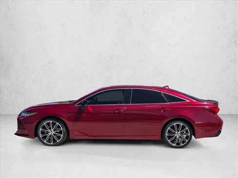 Used 2019 Toyota Avalon XSE FWD image 8