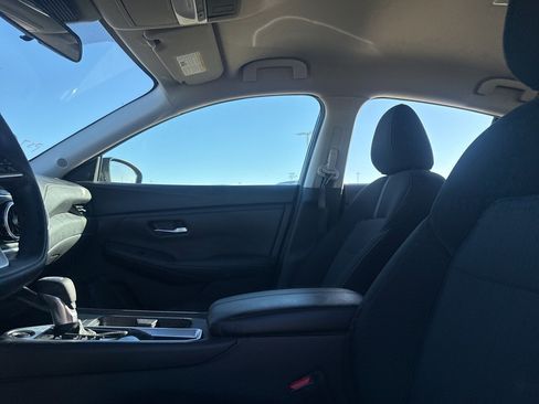 Certified 2025 Nissan Sentra SV image 41