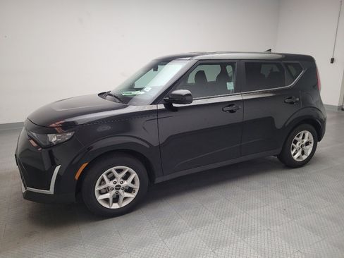 Used 2024 Kia Soul LX w/ Option Group 015 image 2