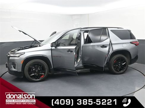 Used 2023 Chevrolet Traverse Premier w/ Redline Edition image 23