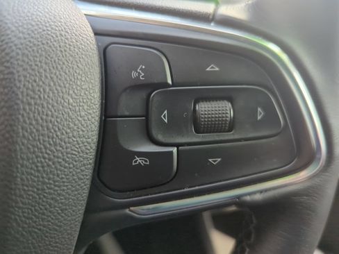 Used 2023 Buick Encore GX Preferred w/ Cold Weather Comfort Package AWD/4WD image 31