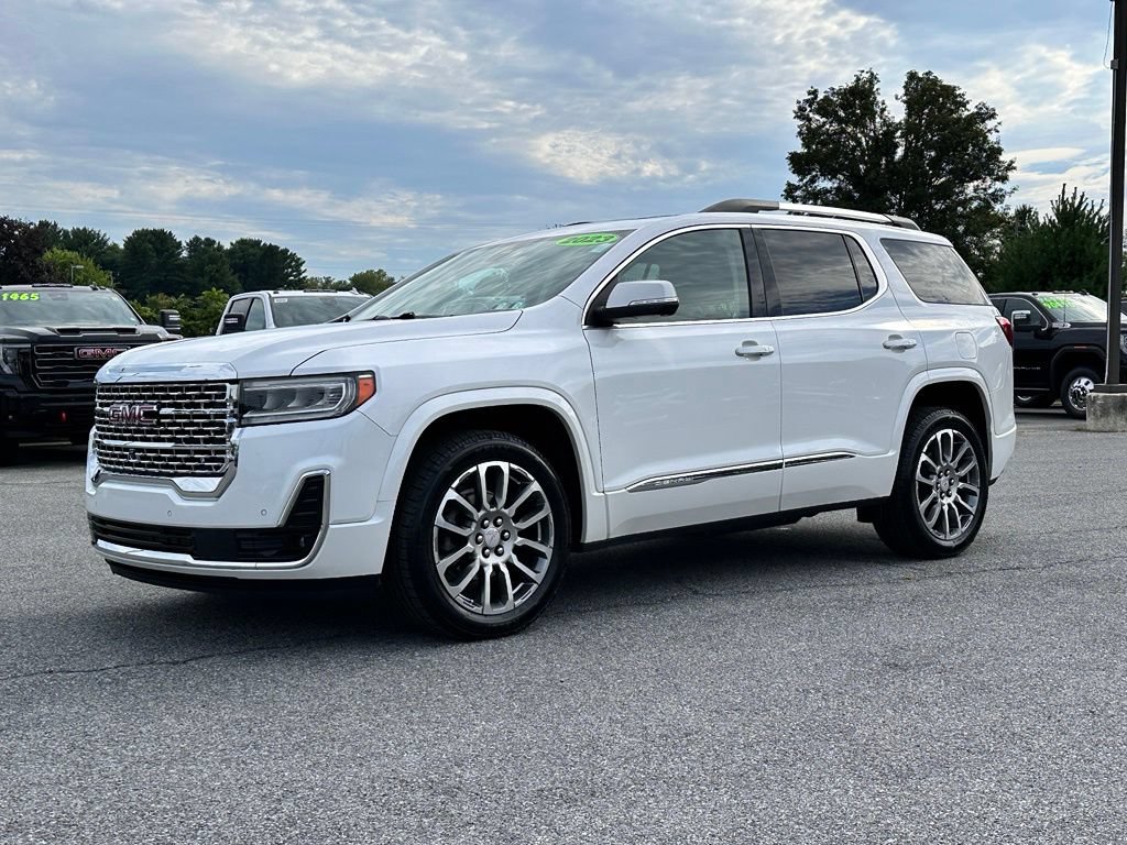 Certified 2023 GMC Acadia Denali w/ Denali Ultimate Package AWD/4WD image 2