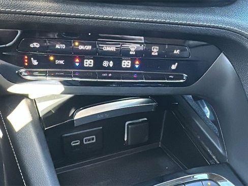 Used 2023 Buick Envision Preferred image 20