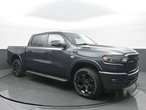 New 2026 RAM 1500 4x4 Crew Cab image 7