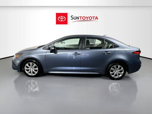 Used 2026 Toyota Corolla LE FWD image 7