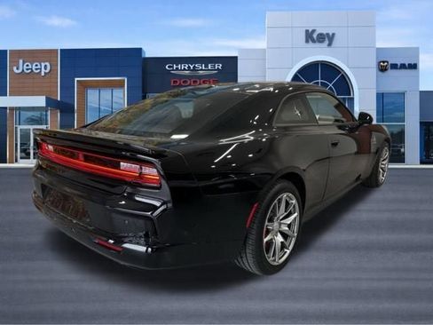 New 2025 Dodge Charger R/T Scat Pack w/ Track Pack image 7
