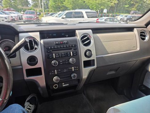 Used 2010 Ford F150 XLT RWD image 16