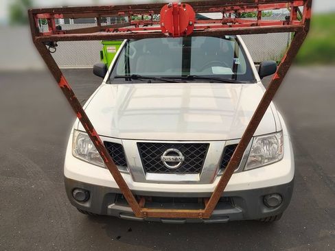 Used 2020 Nissan Frontier S AWD/4WD image 3