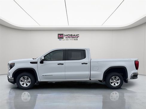 Used 2023 GMC Sierra 1500 Pro w/ Pro Value Package image 4