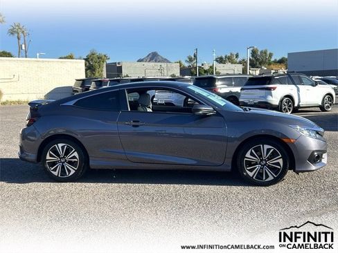 Used 2017 Honda Civic EX-T image 6