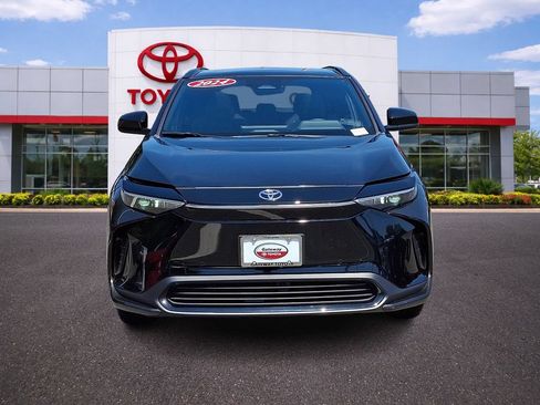 Used 2024 Toyota bZ4X AWD w/ Weather Package image 2