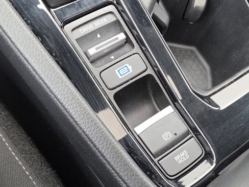 Used 2023 Honda Accord Sport image 6