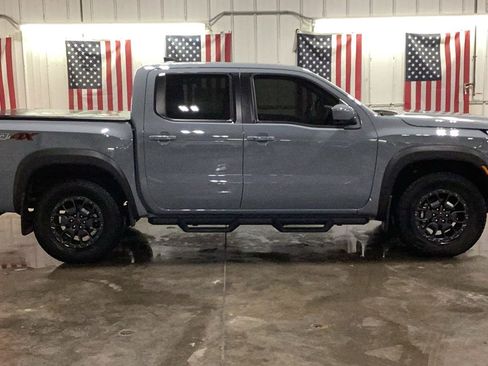 Used 2023 Nissan Frontier PRO-4X w/ Pro Convenience Package image 3