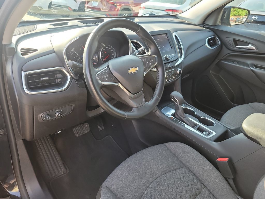 Used 2024 Chevrolet Equinox LT FWD image 21