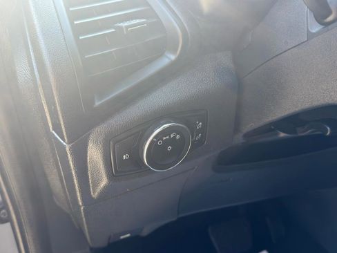 Used 2021 Ford EcoSport SE w/ SE Appearance Package image 19