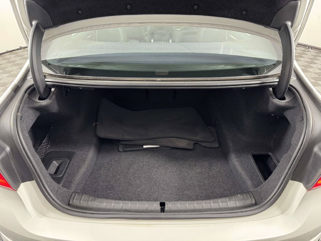 Used 2019 BMW 530i xDrive AWD/4WD image 14