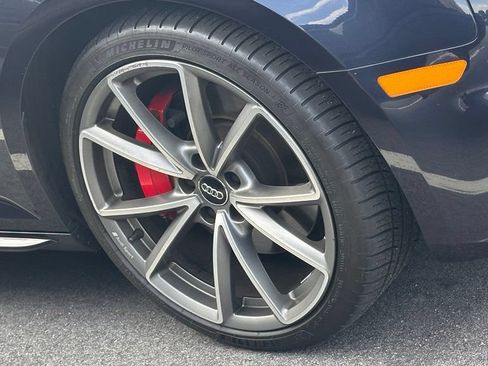 Used 2018 Audi A4 2.0T Premium Plus w/ Premium Plus Package AWD/4WD image 4