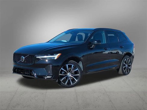 Used 2024 Volvo XC60 B5 Plus w/ Protection Package Premier image 1