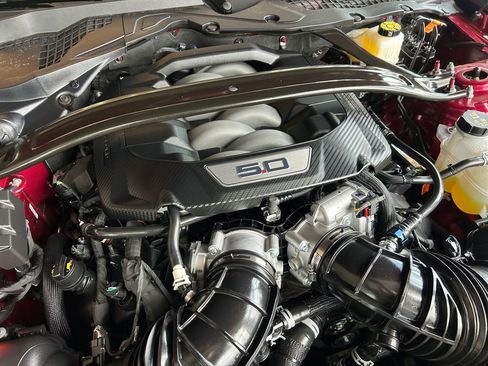 Used 2025 Ford Mustang GT Premium w/ GT Performance Package RWD image 31