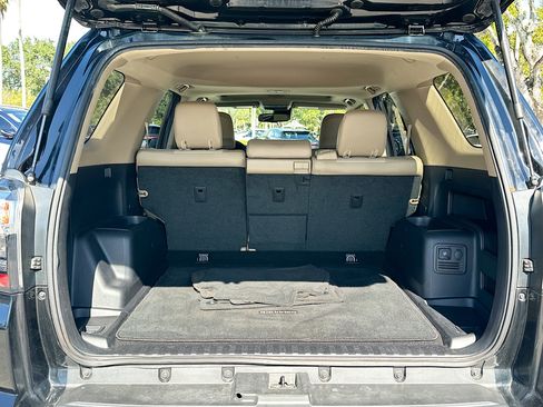 Used 2020 Toyota 4Runner SR5 image 28