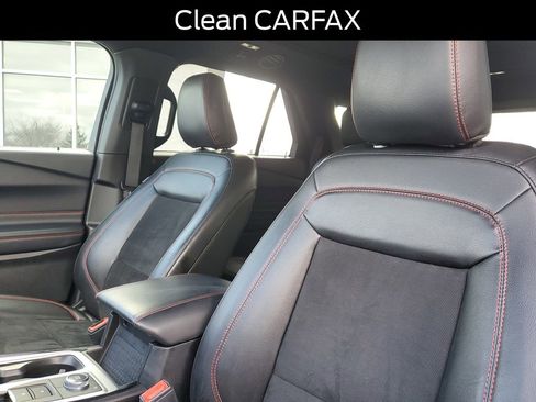 Used 2022 Ford Explorer ST-Line w/ Class IV Trailer Tow Package image 5