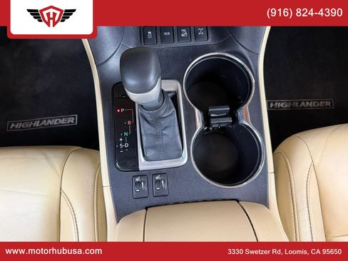 Used 2015 Toyota Highlander XLE AWD/4WD image 33
