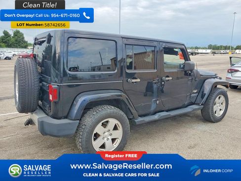 Used 2012 Jeep Wrangler Unlimited Sahara w/ Dual Top Group AWD/4WD image 4