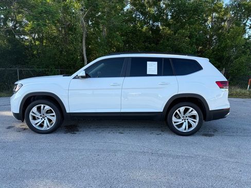 Certified 2023 Volkswagen Atlas SE FWD image 15