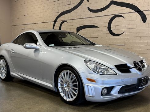 Used 2005 Mercedes-Benz SLK 55 AMG image 15