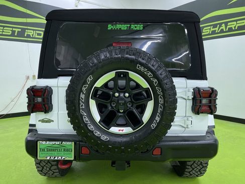 Used 2018 Jeep Wrangler Unlimited Rubicon image 8