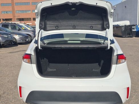 Used 2024 Toyota Corolla LE image 14