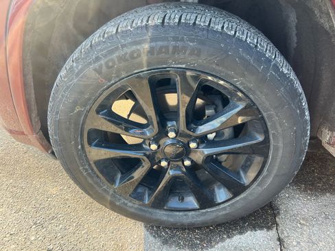 Used 2019 Jeep Grand Cherokee Altitude image 8